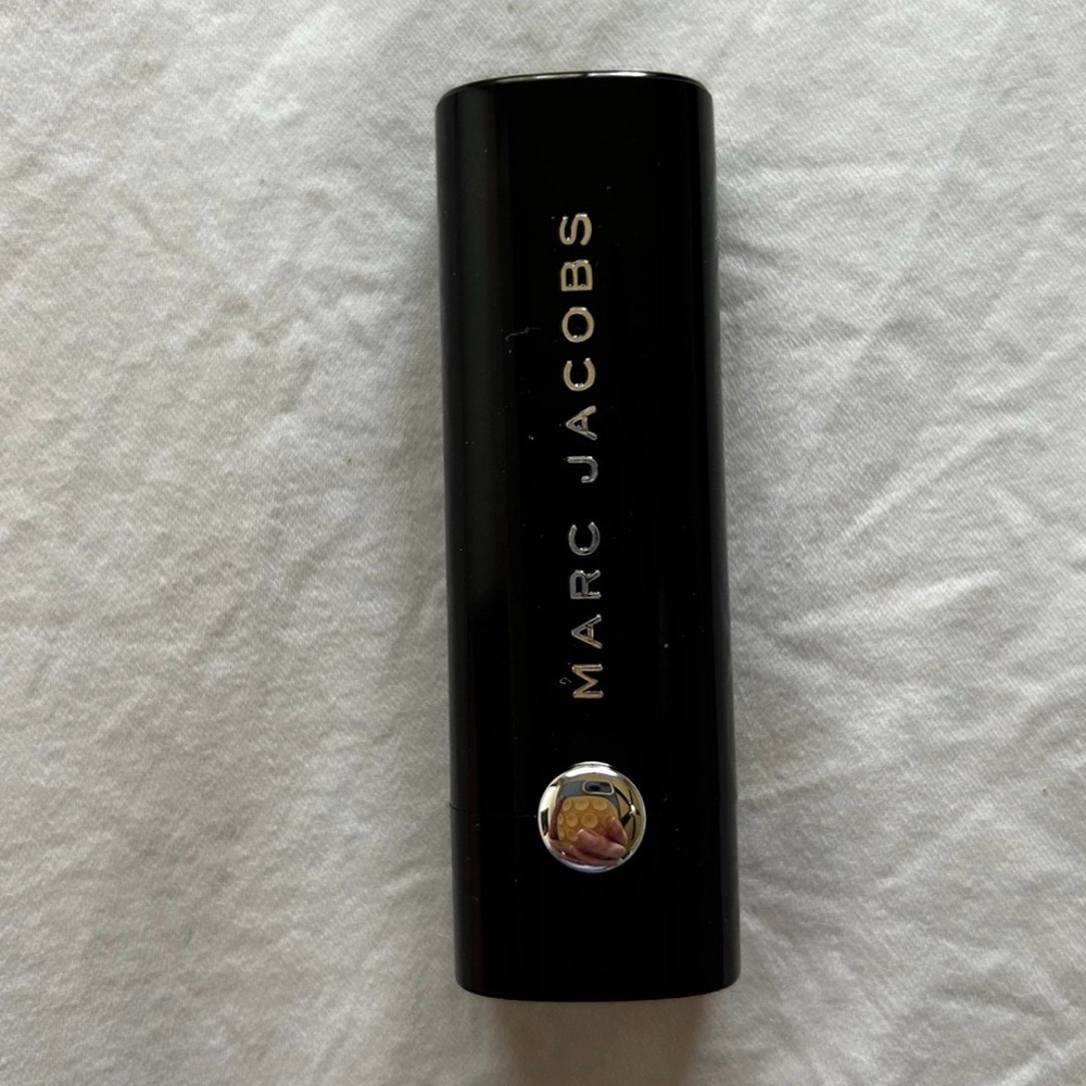 NWOT Marc Jacobs 258 Blacquer Le Marc Lipstick Discontinued